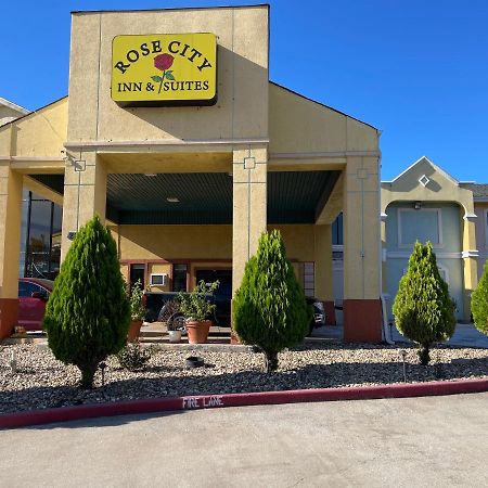 Rose City Inn & Suites 泰勒 外观 照片