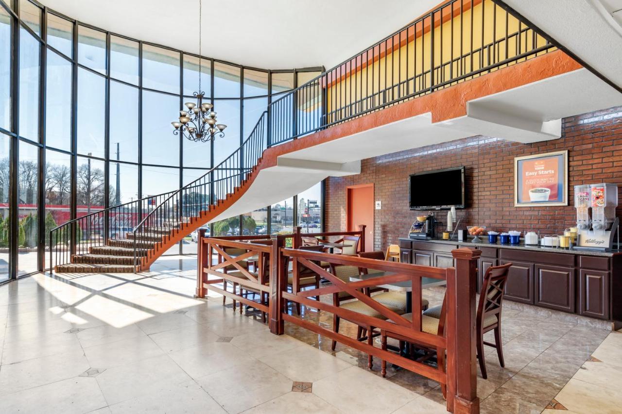 Rose City Inn & Suites 泰勒 外观 照片